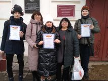 Проничев Василий , конц.Летунова Ю.Ю., Насырова Милана , преп.Доможирова Г.Е. , Пылыпив Денис